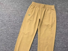 Calça Lacoste de sarja edição site - limitada (bege) na internet