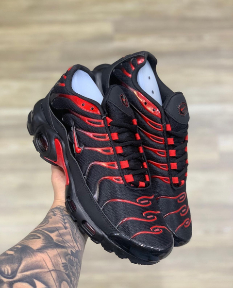 Tênis Nike tn air max plus - importado
