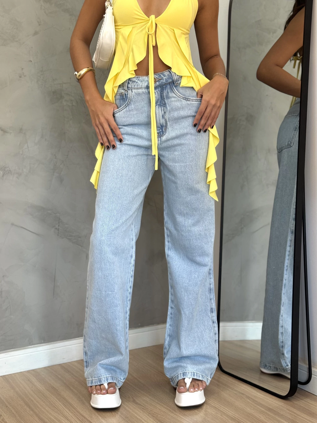 Calça Jeans Wide Leg Home Clara.