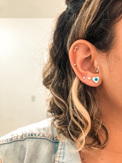 brinco coração olho grego banhado no ouro 18k - comprar online