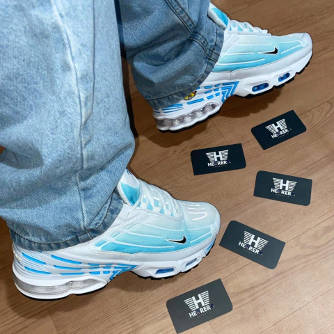 Tênis Nike Air Max TN Plus 3 - Branco e Azul