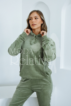 CONJUNTO PLUSH BUZO + JOGGER TABIT Pistacho TALLES DEL 1 AL 6