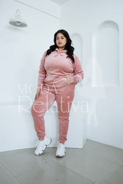 Imagen de CONJUNTO PLUSH BUZO + JOGGER TABIT Talles del 1 al 6 Bordó