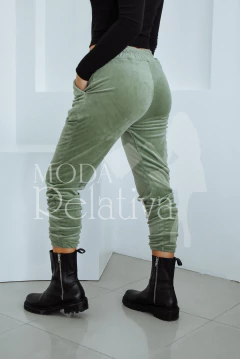 PANTALON JOGGER PLUSH TABIT Talles del 1 al 6 - comprar online