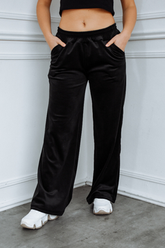 Conjunto Plush MAXI Buzo + Palazzo ANKAA - comprar online