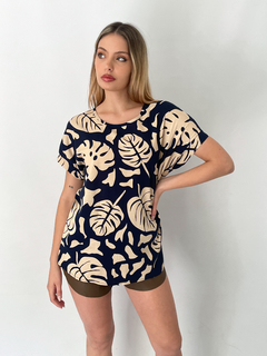 Remera de lino estampada AKIRA