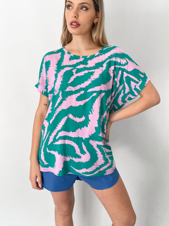 Remera de lino estampada AKIRA en internet