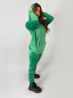 BUZO PLUSH TABIT - Moda_Relativa