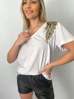 Remera Asteri - comprar online