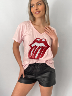 Remera Asteri en internet