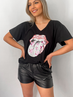 Remera Asteri en internet