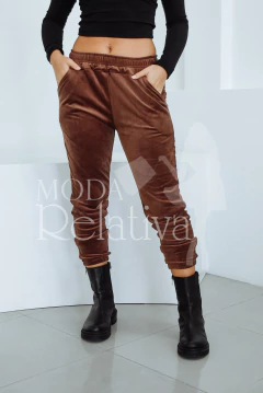 PANTALON JOGGER PLUSH TABIT Talles del 1 al 6 - comprar online