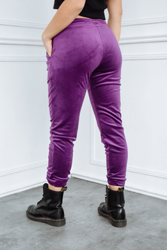 PANTALON JOGGER PLUSH TABIT - tienda online