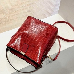 Cartera Mini Bag Importada LETONIA Rojo
