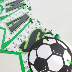 KIT 3 ROSETAS+ GUIRNALDA + BANDERIN 3D en internet