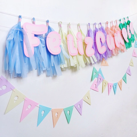 KIT GUIRNALDAS HELADITOS + 15 BORLAS