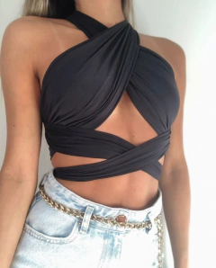 Cropped Nina na internet