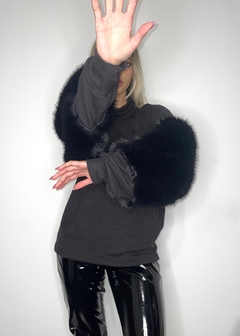 Blusa Giulia na internet
