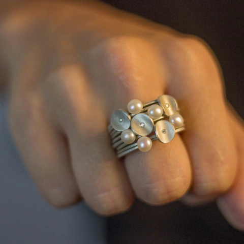 Mini Pétalas ring + Leve ring