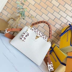 Cartera LV