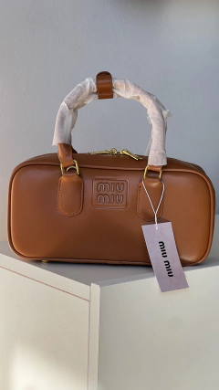 Cartera miu miu