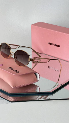 Lentes miu miu rosa