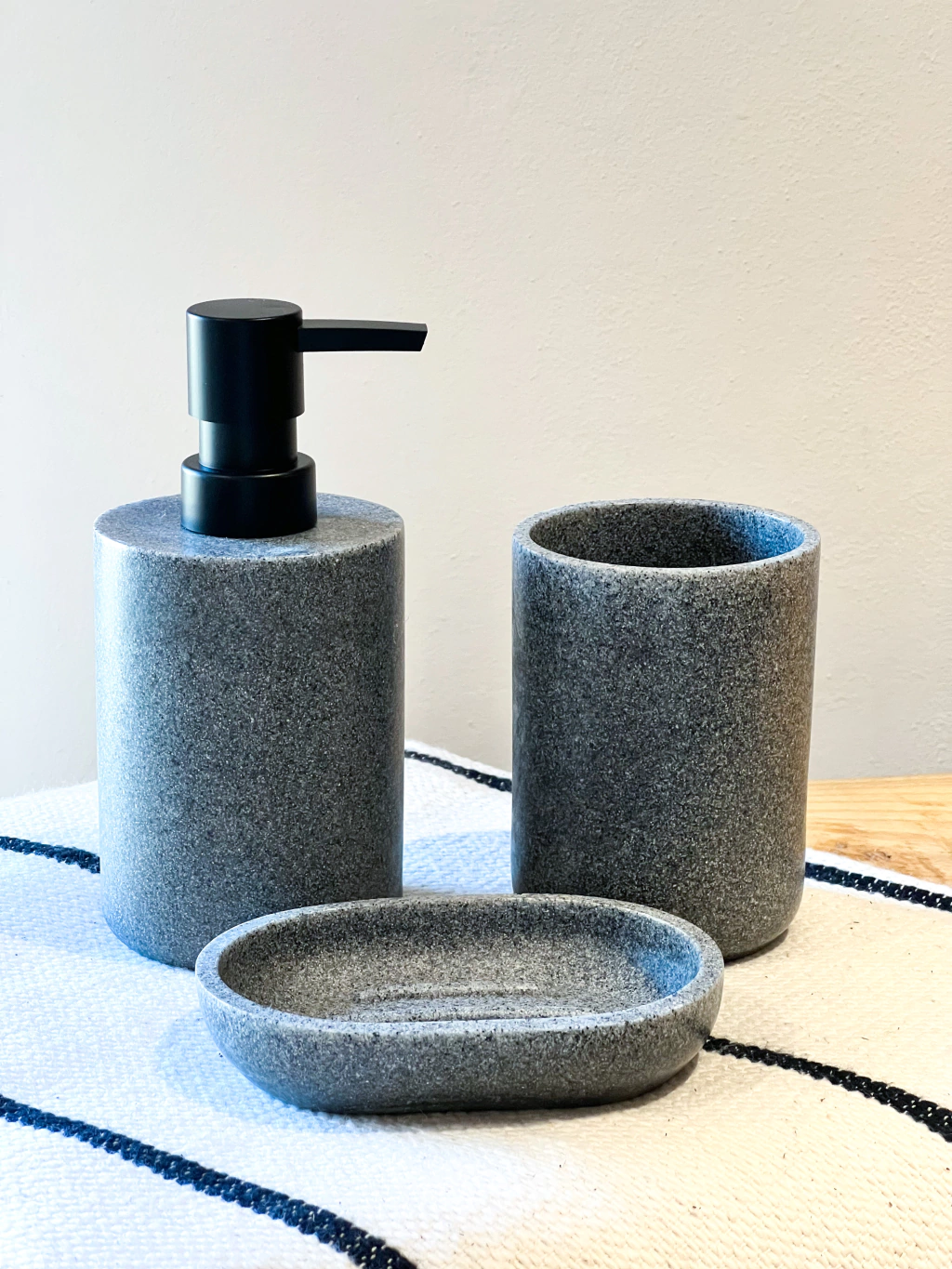 Dispenser - Vaso - Jabonera Glam Gris