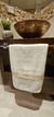 Toalla Cruda con Puntilla en Dorado - Giro Home & Deco
