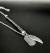 Imagen de Collar Piedra Volcánica y Ala Metal color Plata Vieja/808