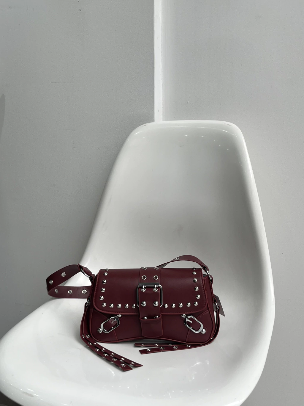 Cartera Kiran Bordo