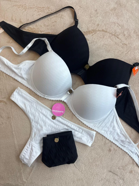 CONJUNTO DE MICROFIBRA CRISLATINA