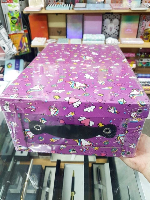 Caja Unicornios 40 X 26.5 X 14