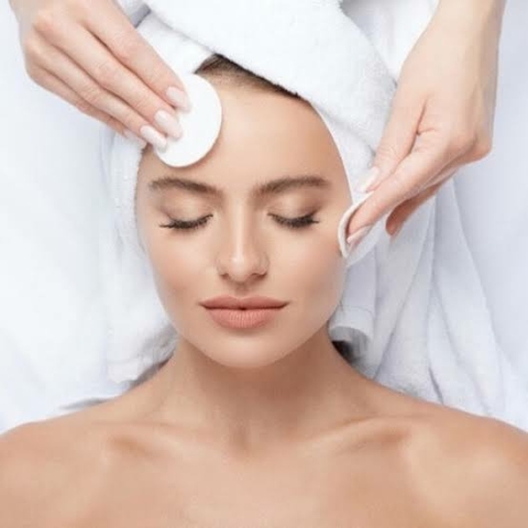 01 sessão de Limpeza de Pele