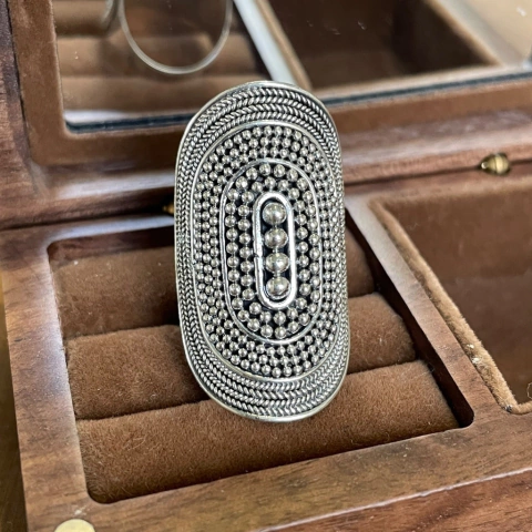 Anel Bali Pontilhismo