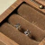 Brinco Redondo Pedras Naturais - comprar online