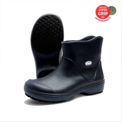 BOTA CANO CURTO PRETO 39- ANTIDERRAPANTE REF BB85