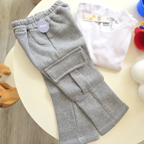 Pantalon cargo frisado. T12m-18m