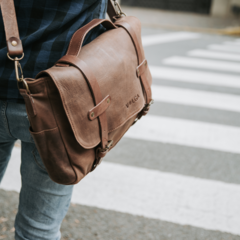 Imagen de Messenger Bag Tabaco