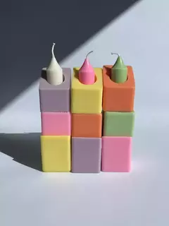 Vela Encaixes Three na internet