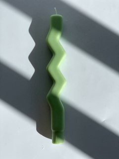 Vela Castiçal Zig Zag na internet