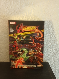 Asalto en Pleasant Hill Avengers (usado) - marvel