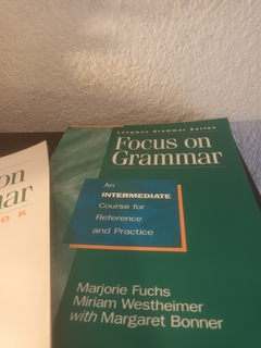 Focus on grammar (usado, ambos) - Marjorie Fuchs (sin Uso) - comprar online