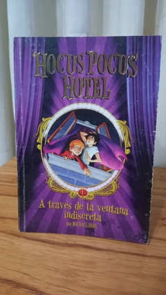 Hocus Pocus Hotel (usado) - Michael Dahl