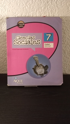 Ciencias sociales 7 (usado, 8 hojas marcadas) - Aique