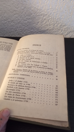 Novelas y cuentos (usado, algunas paginas manchadas) - Voltaire - comprar online