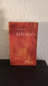 Republica (usado, subrayado y marcas en lapiz) - Platón