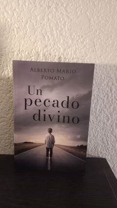 Un pecado divino (usado) - Alberto Mario Pomato