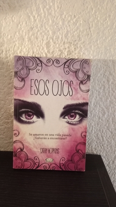 Esos ojos (usado, pequeño detalle en tapa) - Cathy Hopkins