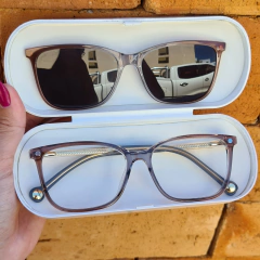 6578 - OCULOS CLIP-ON CARMÉLIA MARROM/CINZA