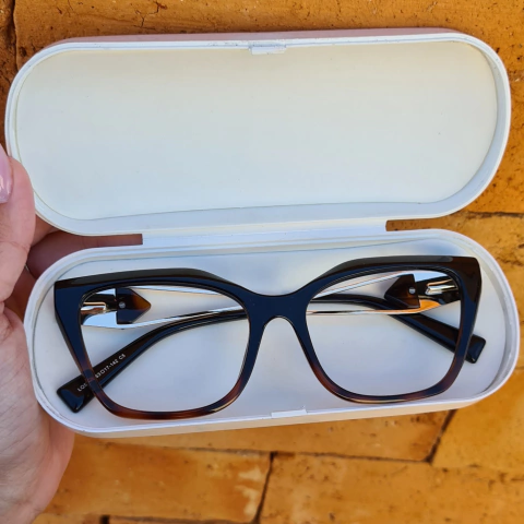 LQ5782 - ARMAÇÃO CONVENCIONAL TÓQUIO PRETO COM ANIMAL PRINT